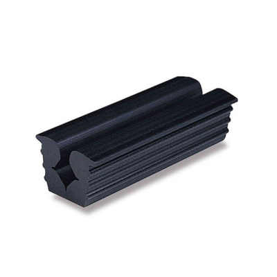 Rubber vise clearance grips